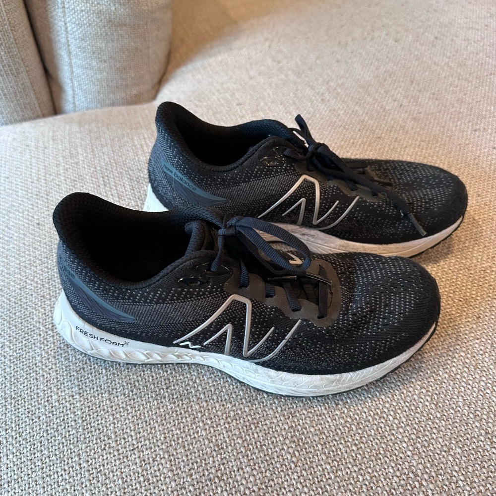 New Balance Kids' Black Running Shoes with White Midsole